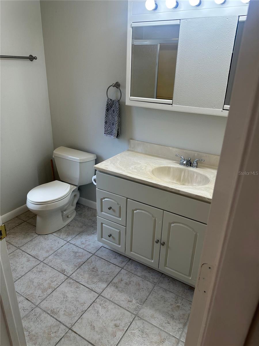 204 W 36TH ST W — photo 28
