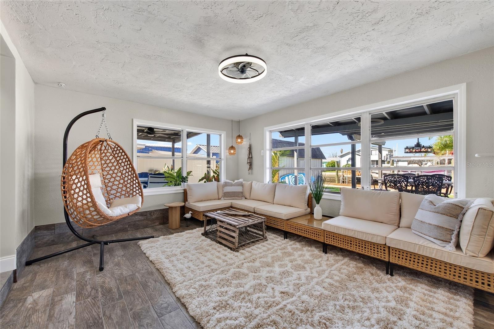 13309 CAROL DR — photo 15