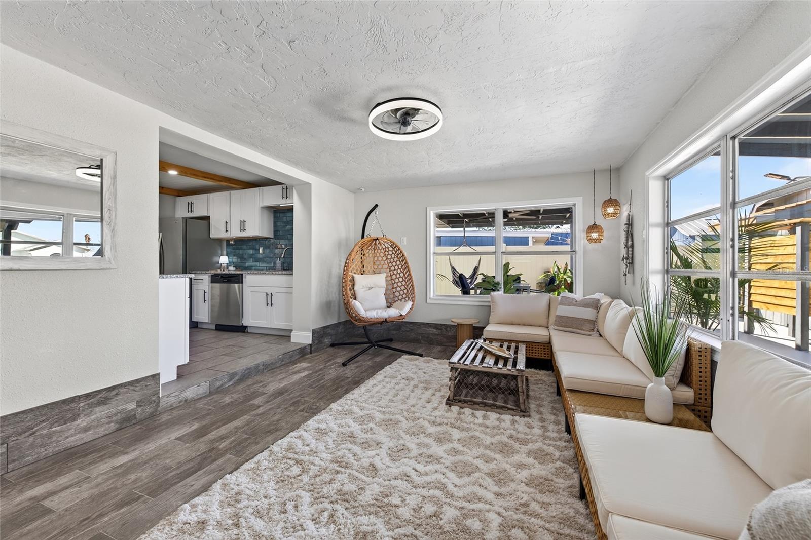 13309 CAROL DR — photo 16
