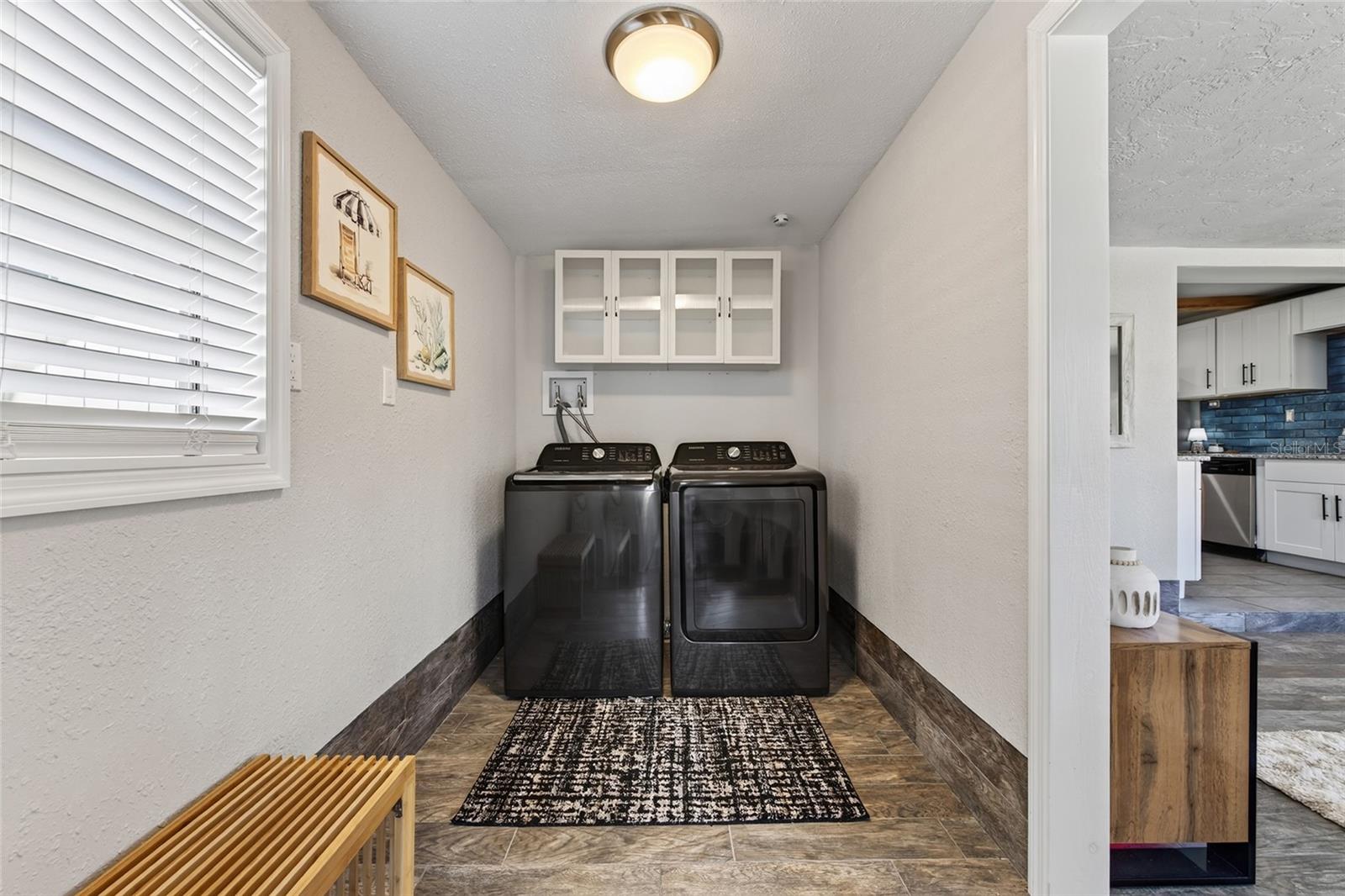 13309 CAROL DR — photo 34