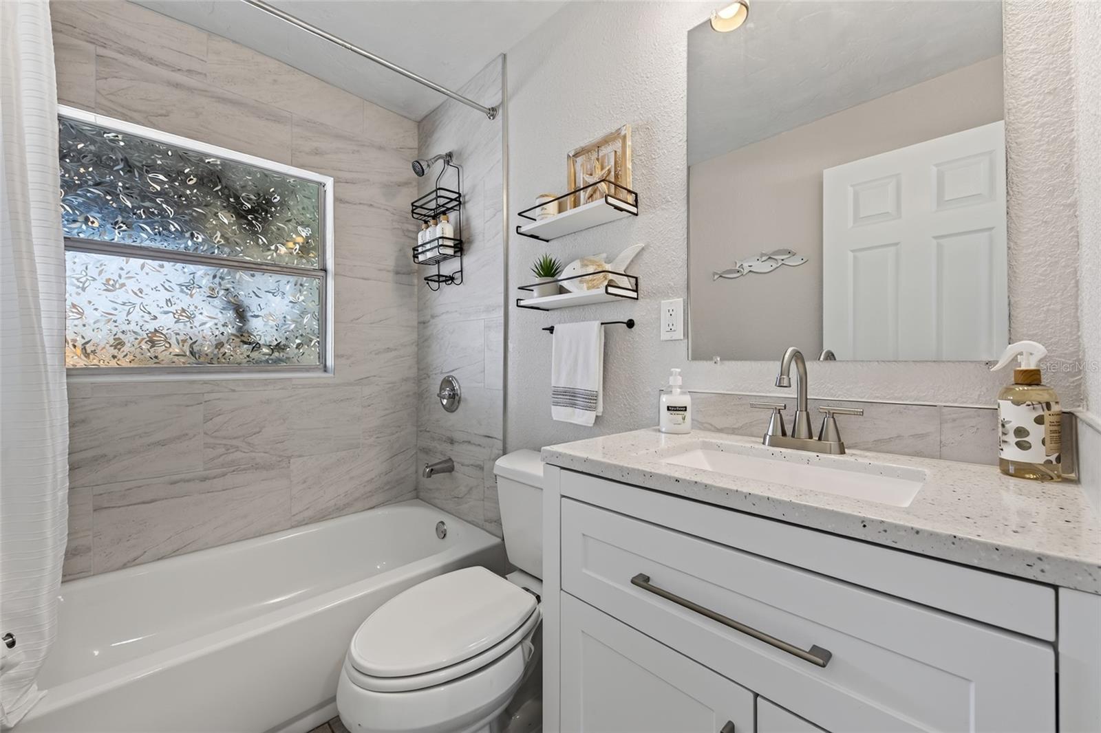 13309 CAROL DR — photo 26