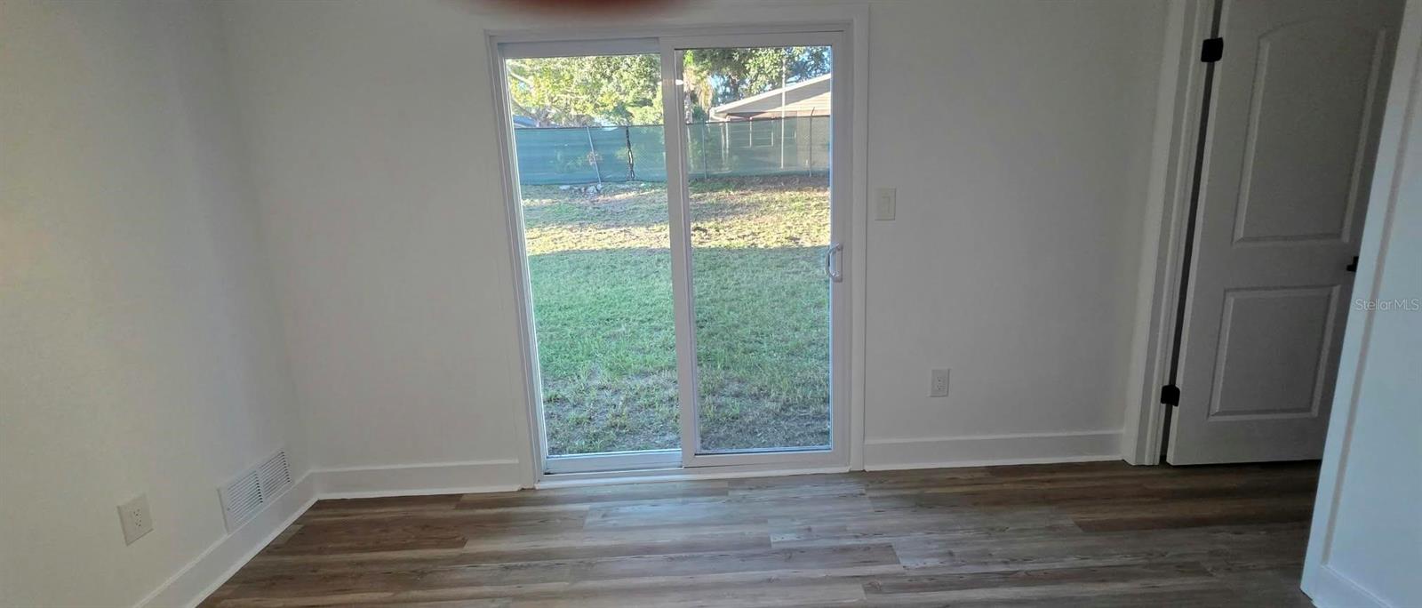 6407 BUTTE AVE — photo 11