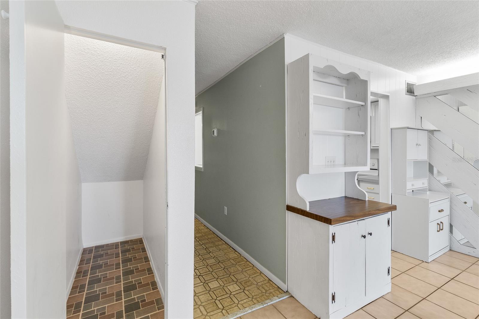 2980 HAINES BAYSHORE RD #105 — photo 25