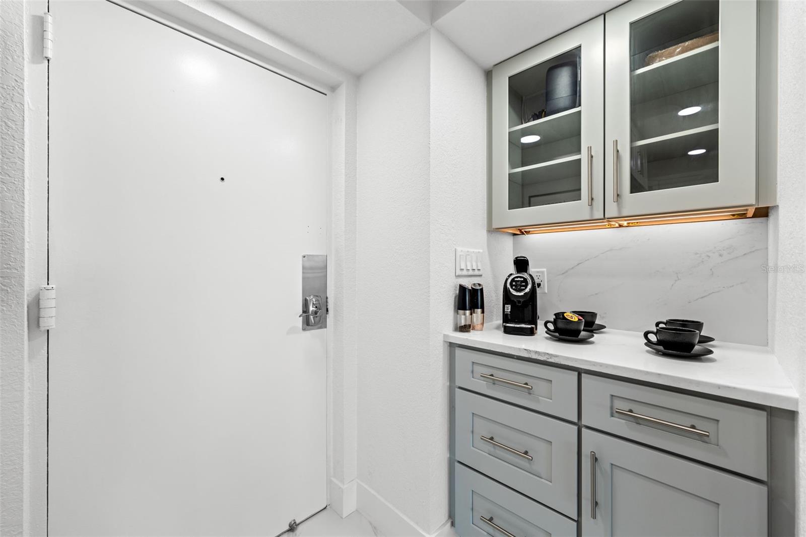 4900 BRITTANY DR S #405 — photo 6