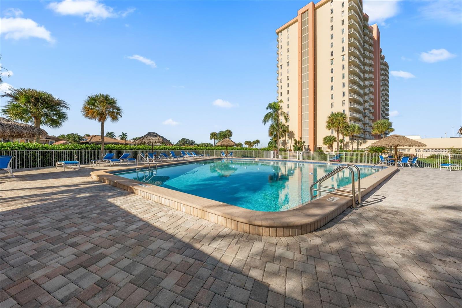 4900 BRITTANY DR S #405 — photo 40