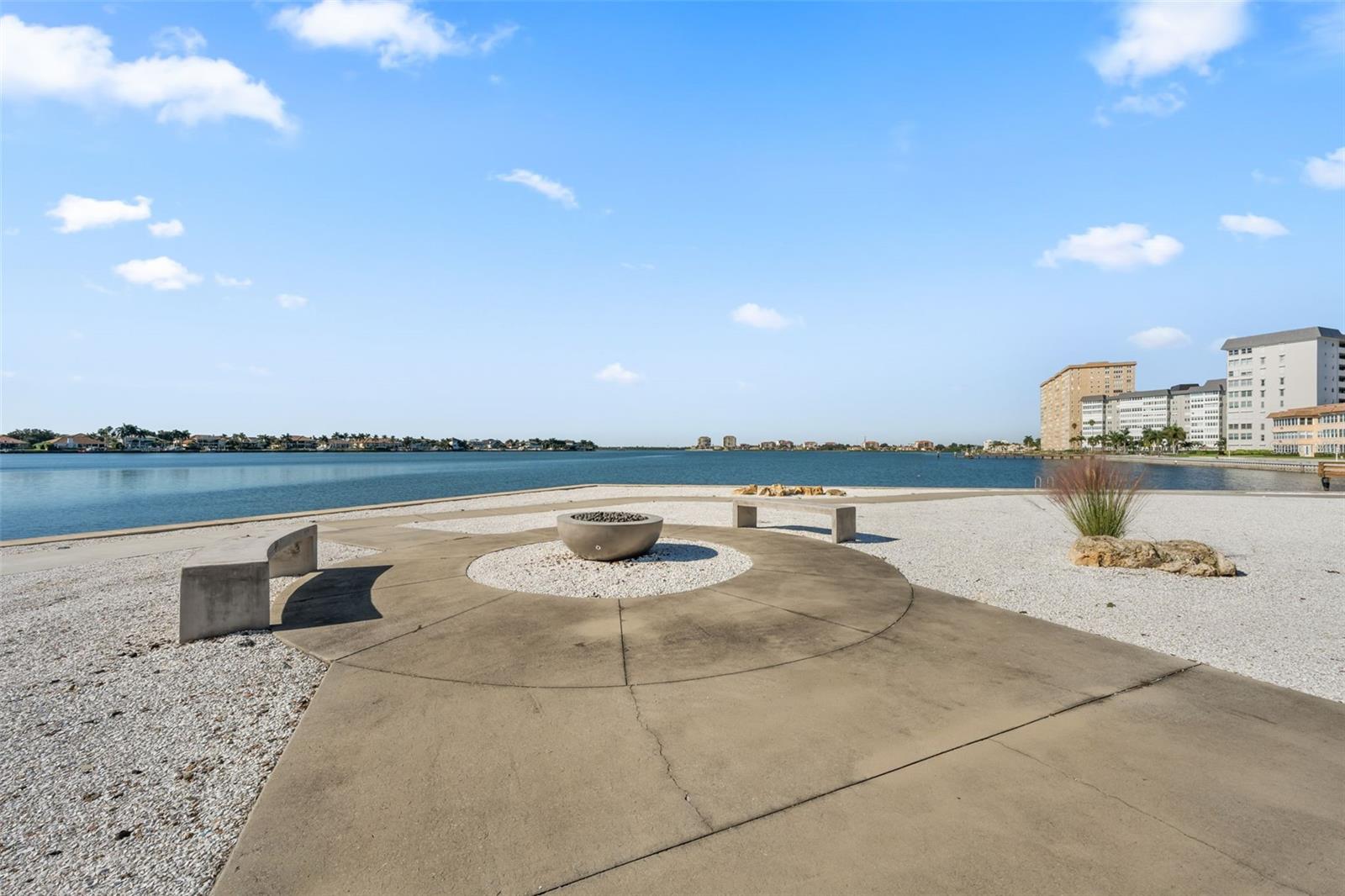 4900 BRITTANY DR S #405 — photo 43