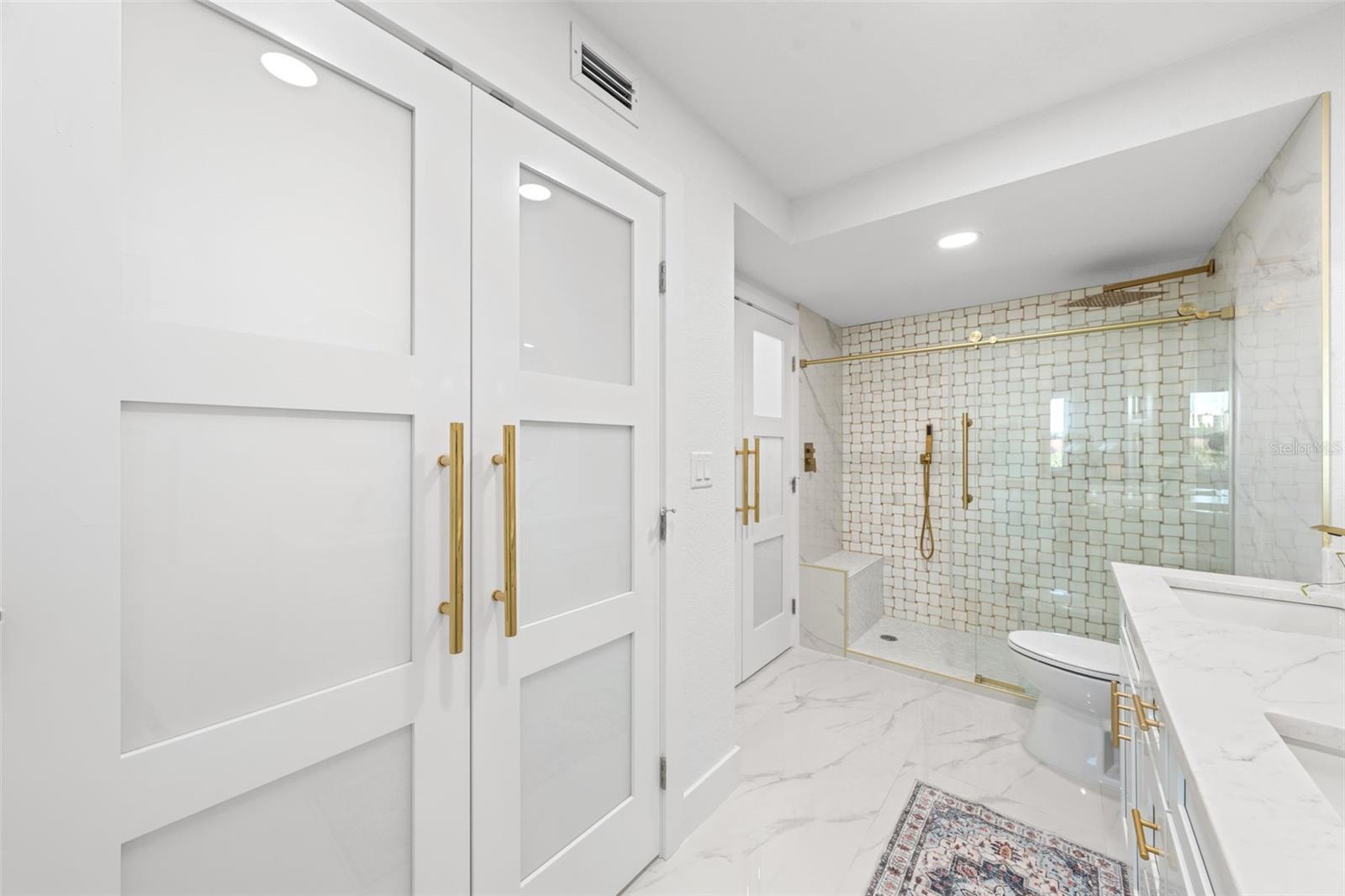 4900 BRITTANY DR S #405 — photo 20