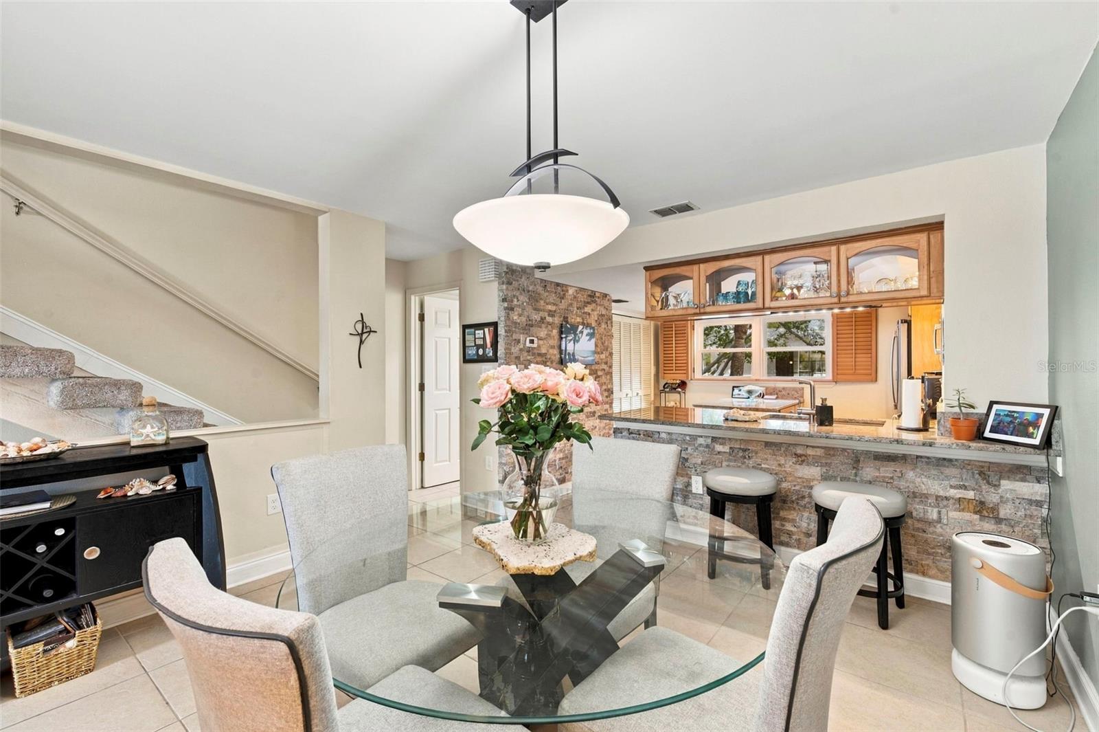12148 CAPRI CIR — photo 9