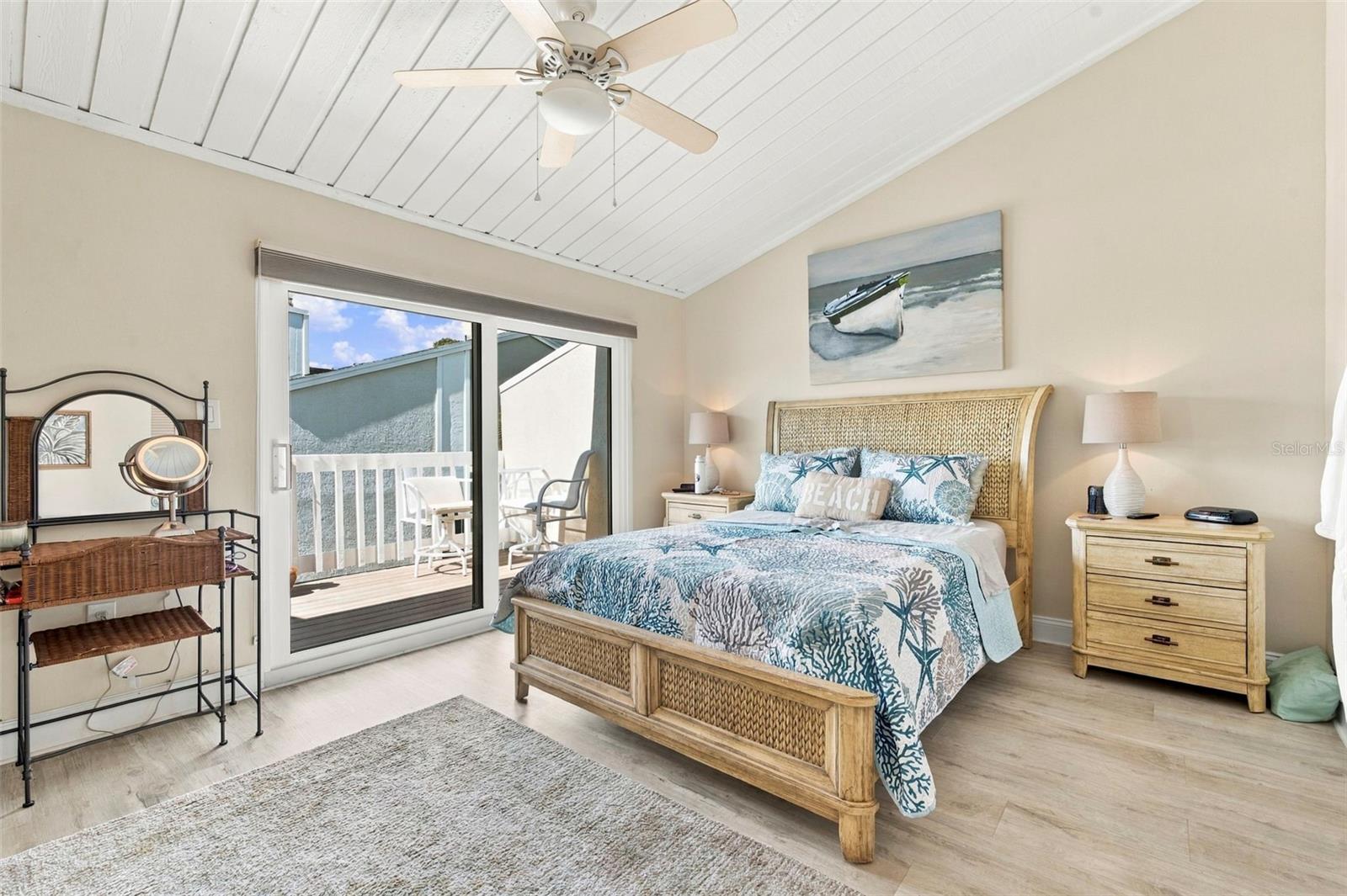 12148 CAPRI CIR — photo 18