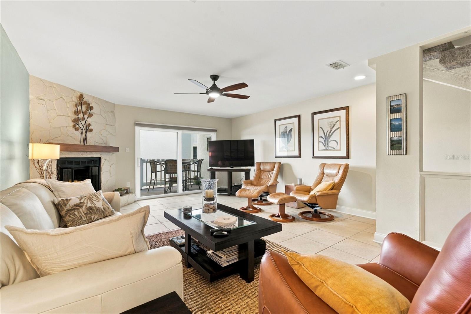 12148 CAPRI CIR — photo 5
