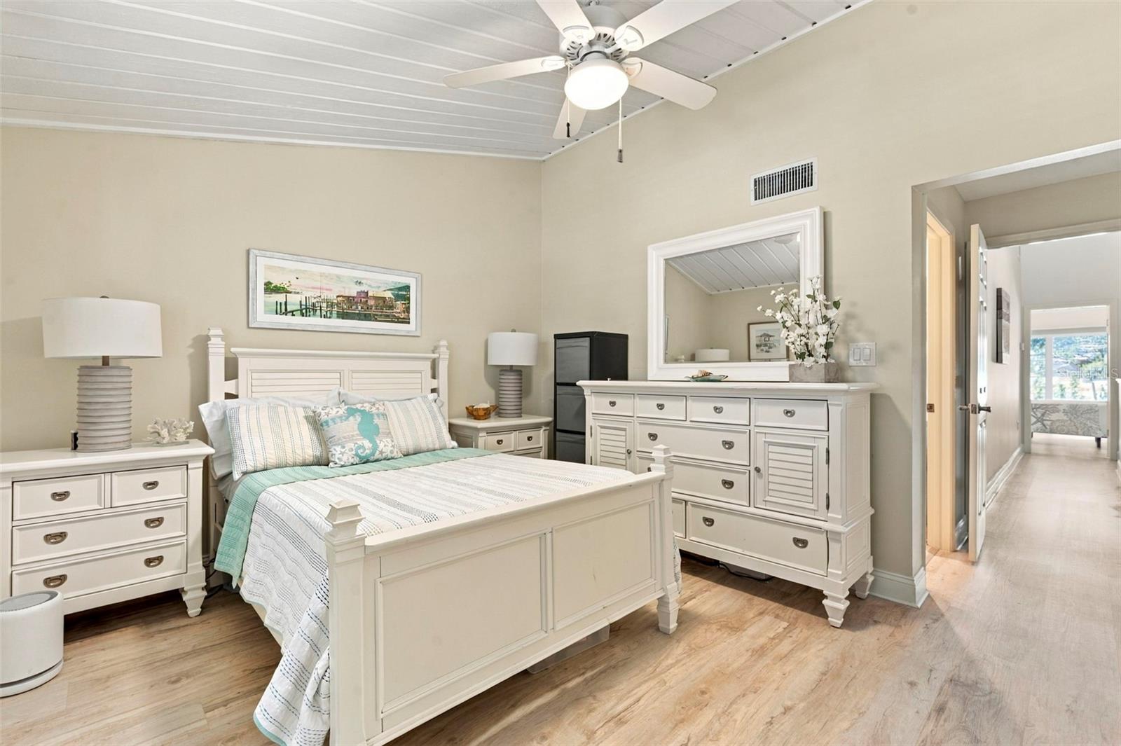 12148 CAPRI CIR — photo 24
