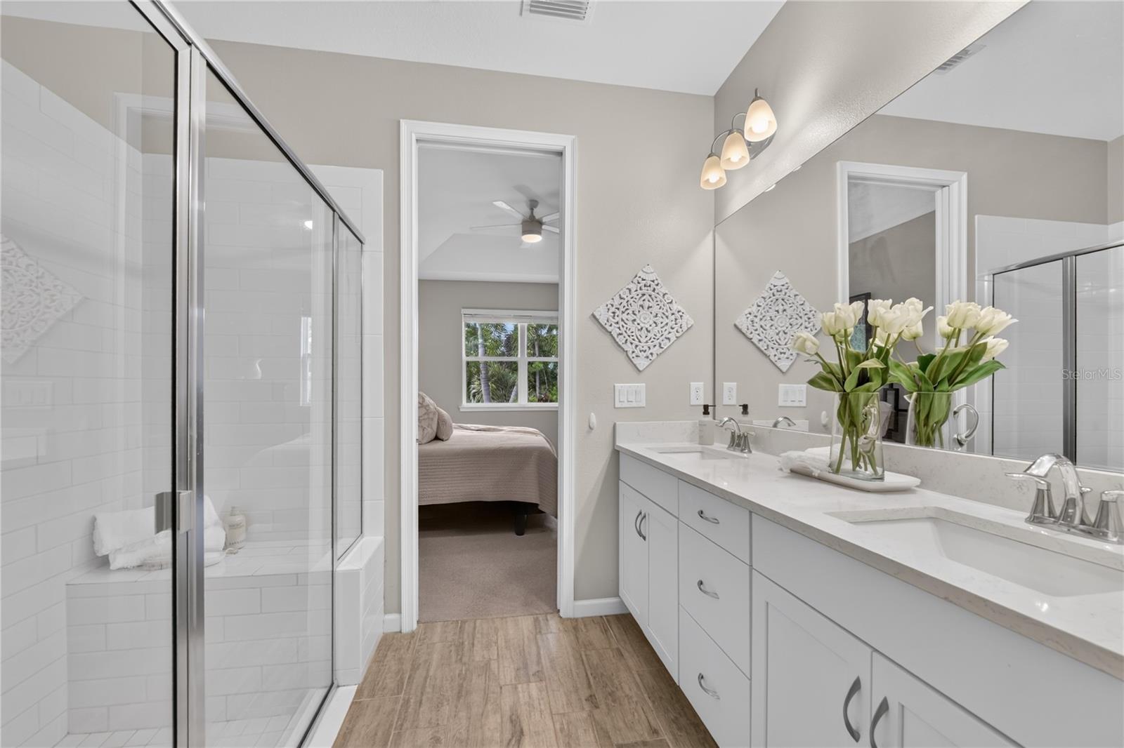 11910 TAPESTRY LN — photo 22