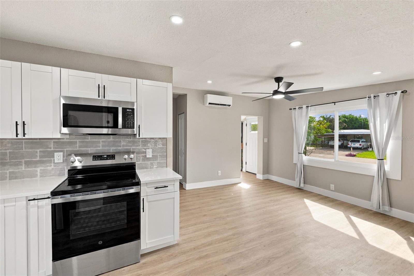 10493 116TH AVE — photo 13