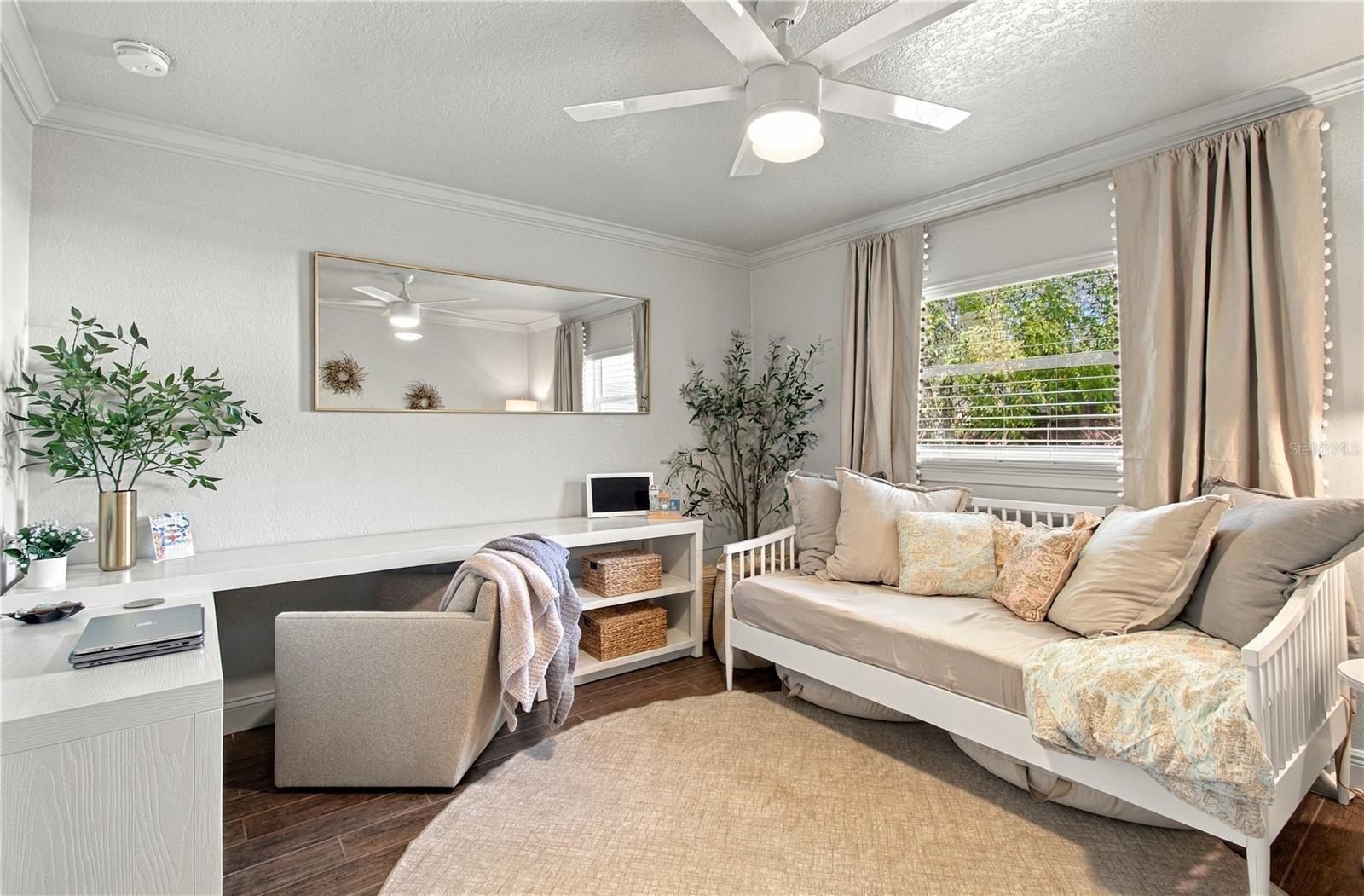 4613 S FERDINAND AVE — photo 35