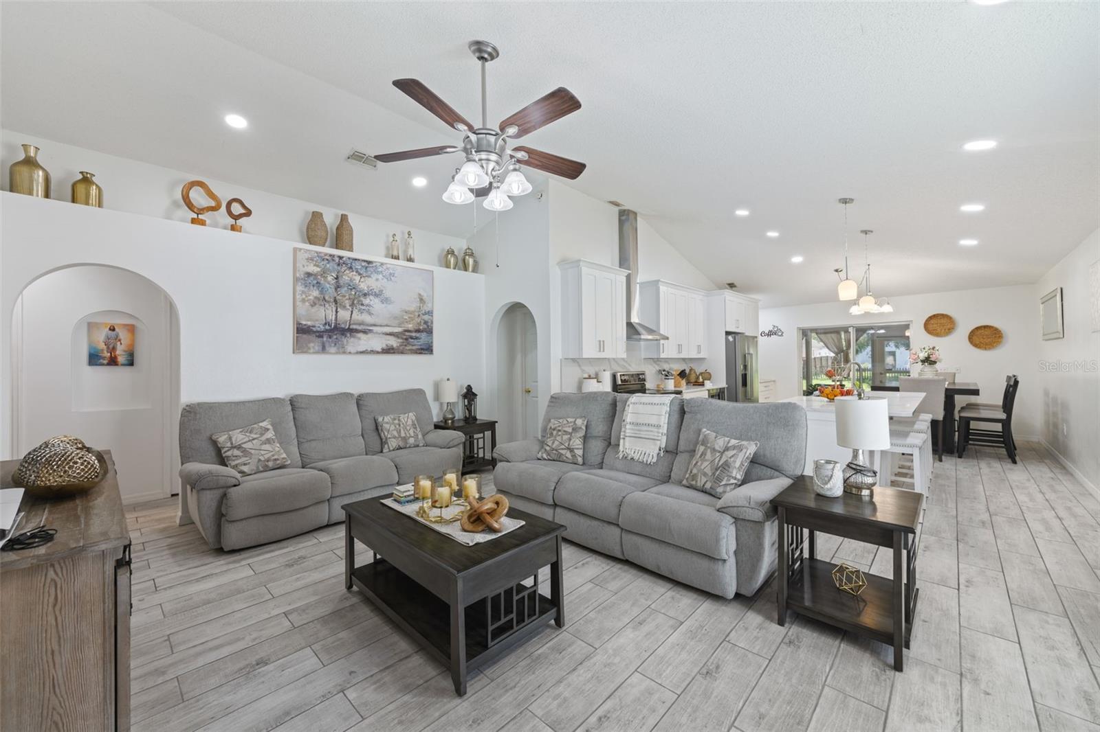 1012 BRENTON LEAF DR — photo 14