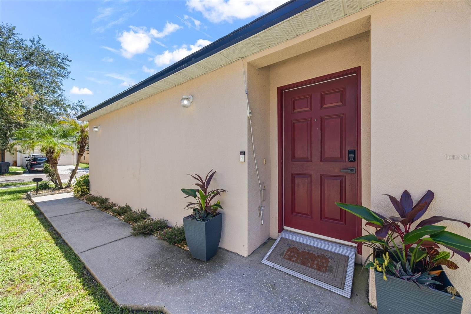 1012 BRENTON LEAF DR — photo 5