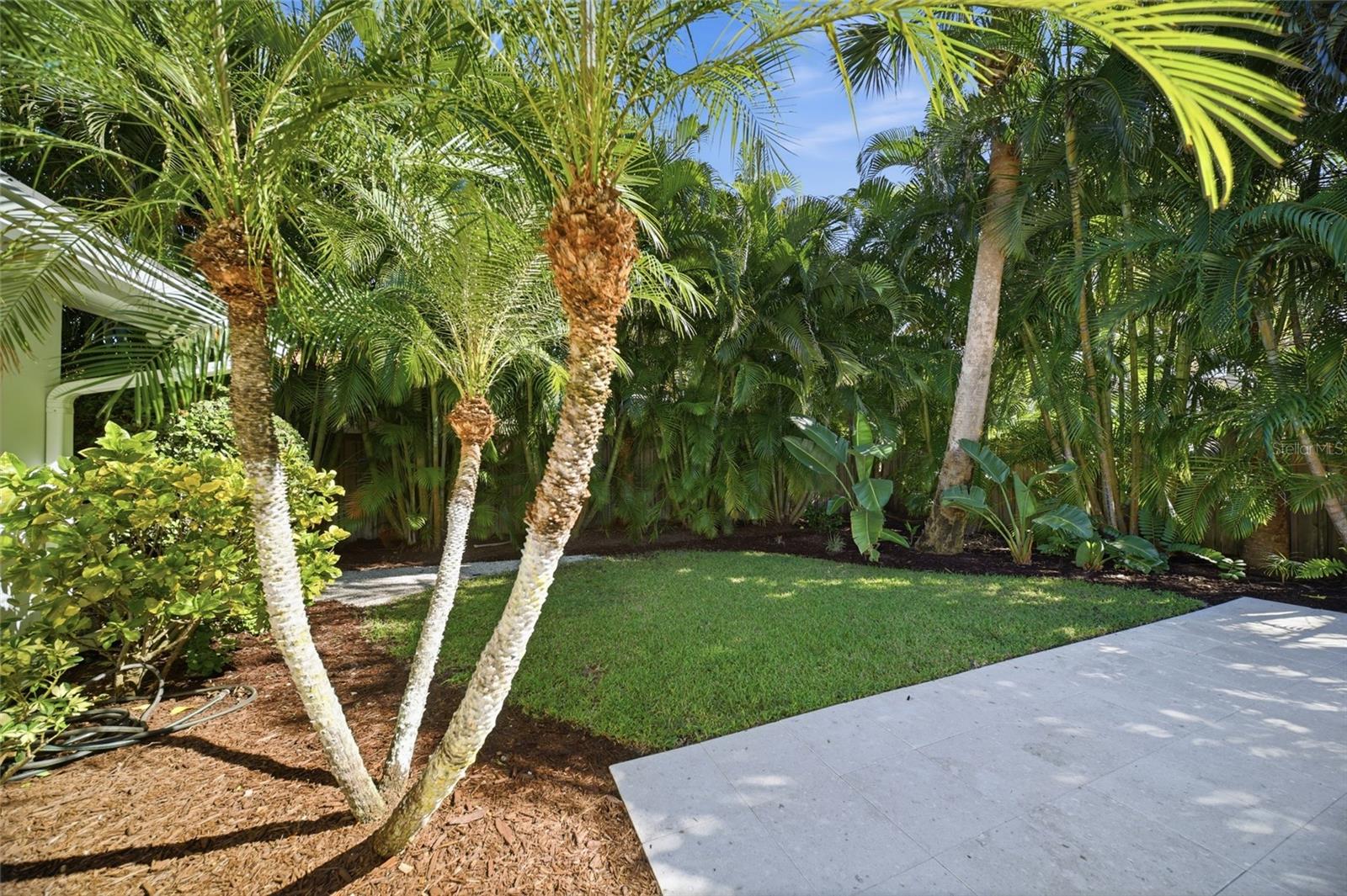 607 OWL WAY — photo 36