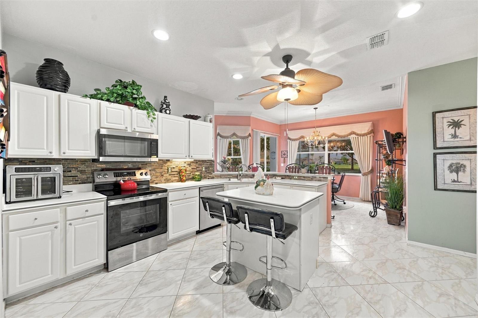 2223 PLATINUM DR — photo 47