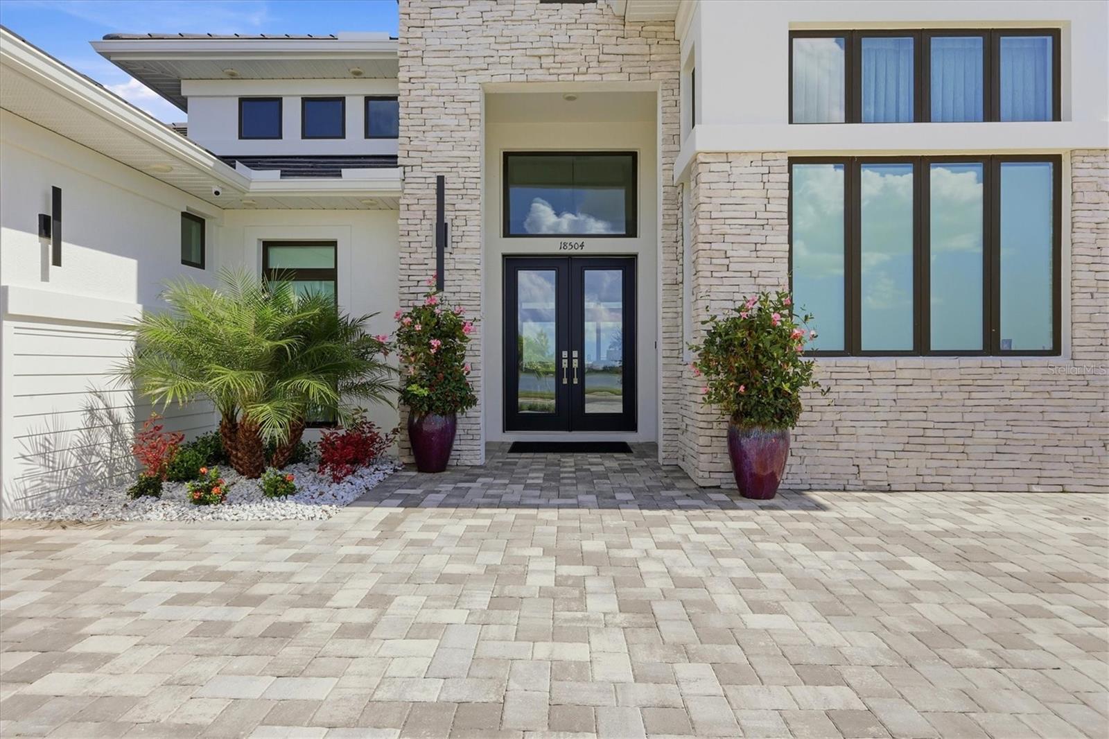 18504 FOXTAIL LOOP — photo 80