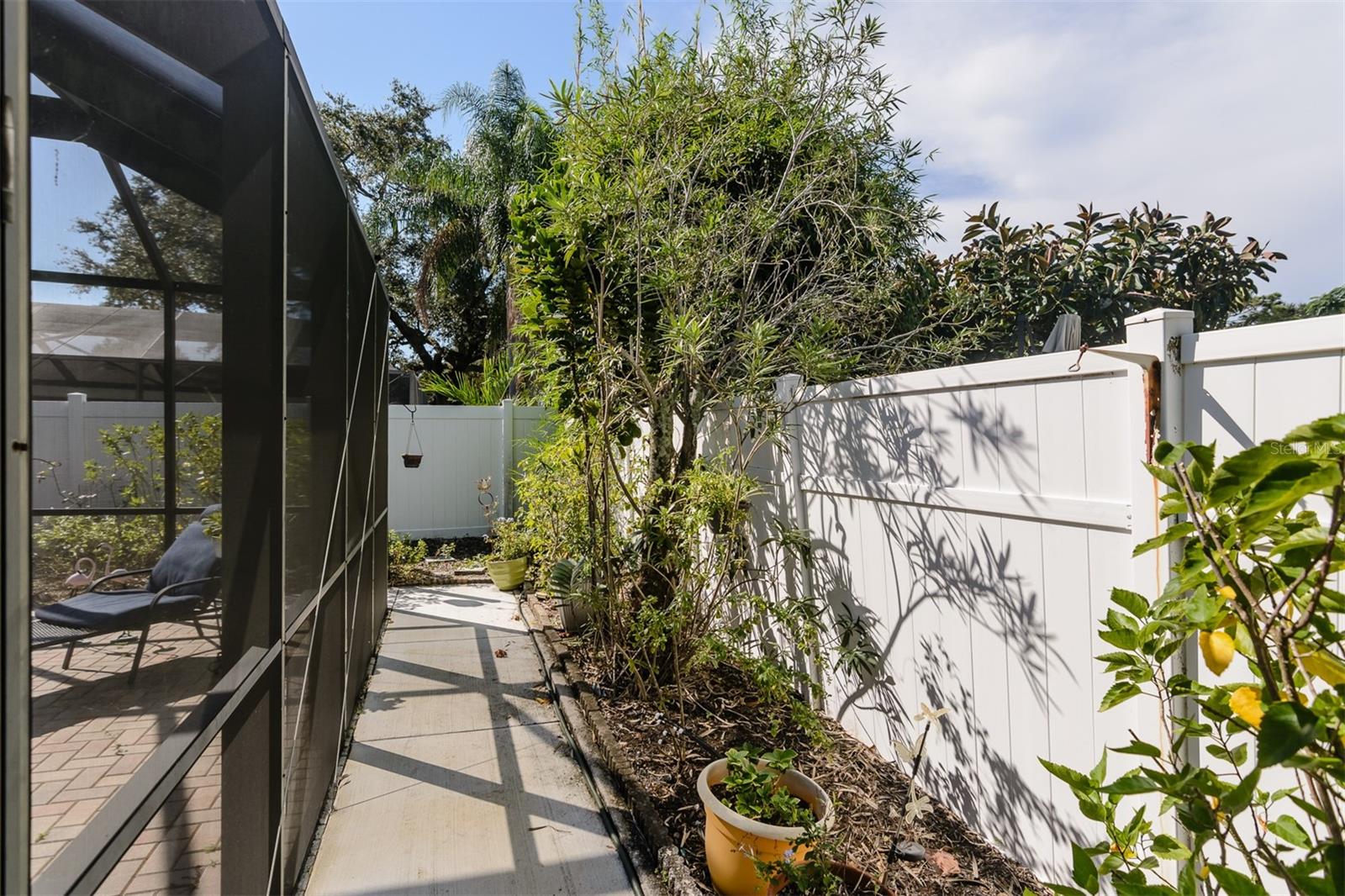 2977 AMBLEGLEN CT — photo 46