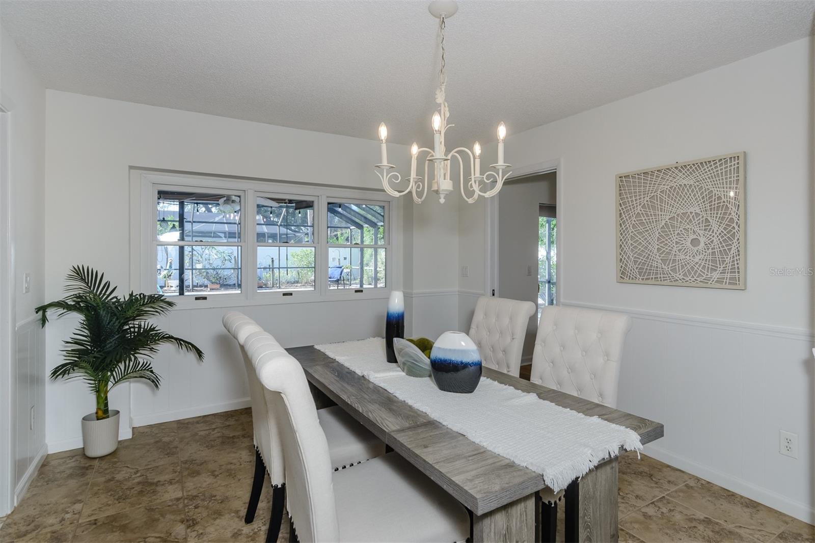 2977 AMBLEGLEN CT — photo 13