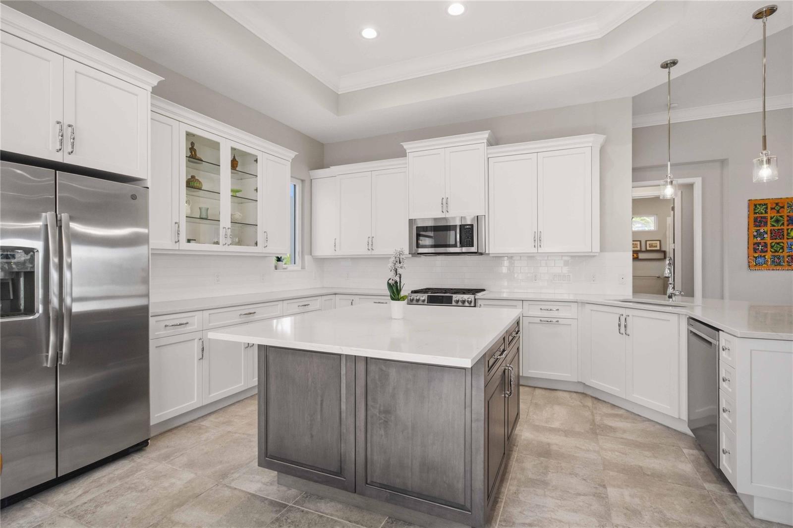 5003 TOBERMORY WAY — photo 24