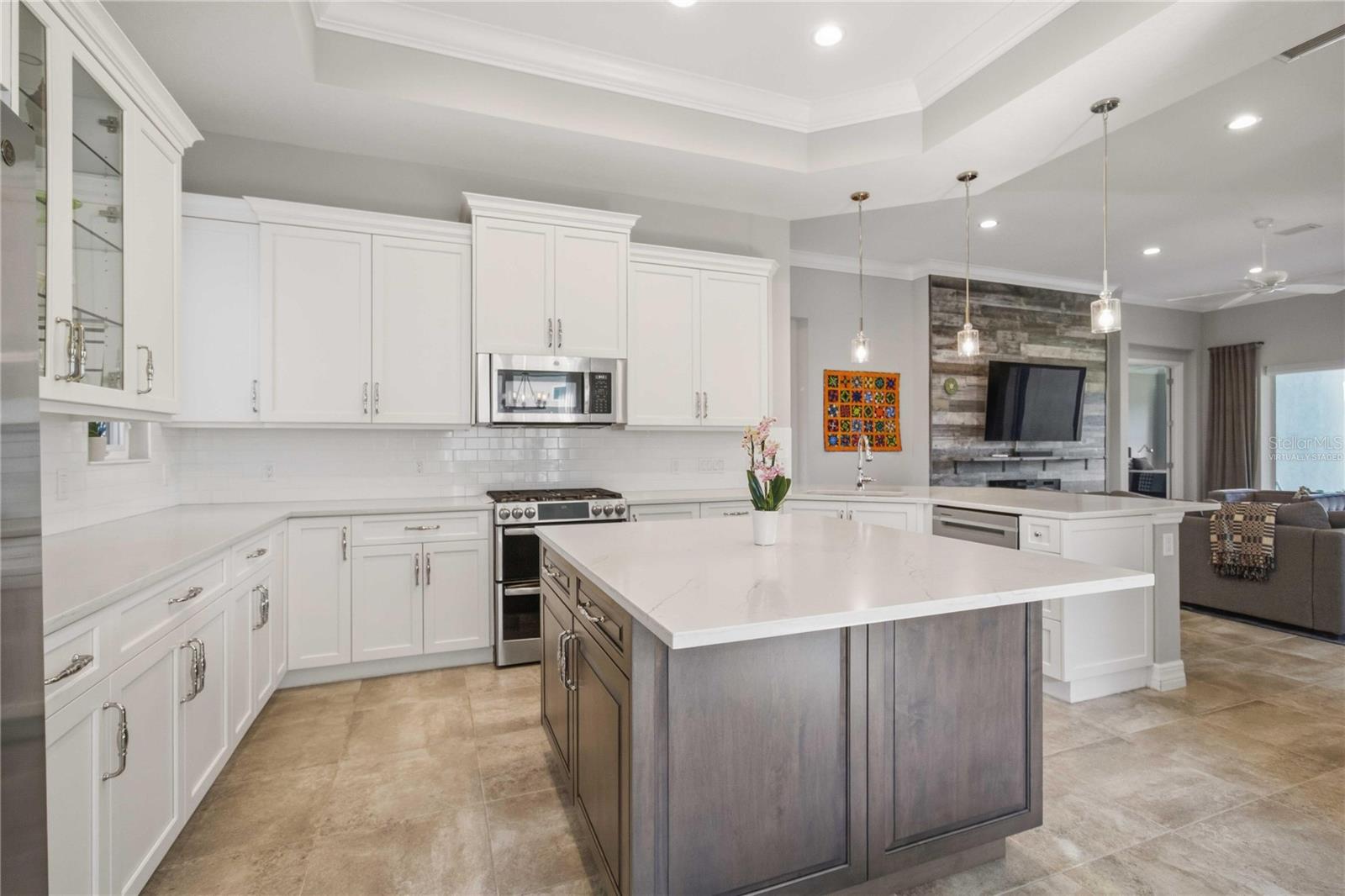 5003 TOBERMORY WAY — photo 11