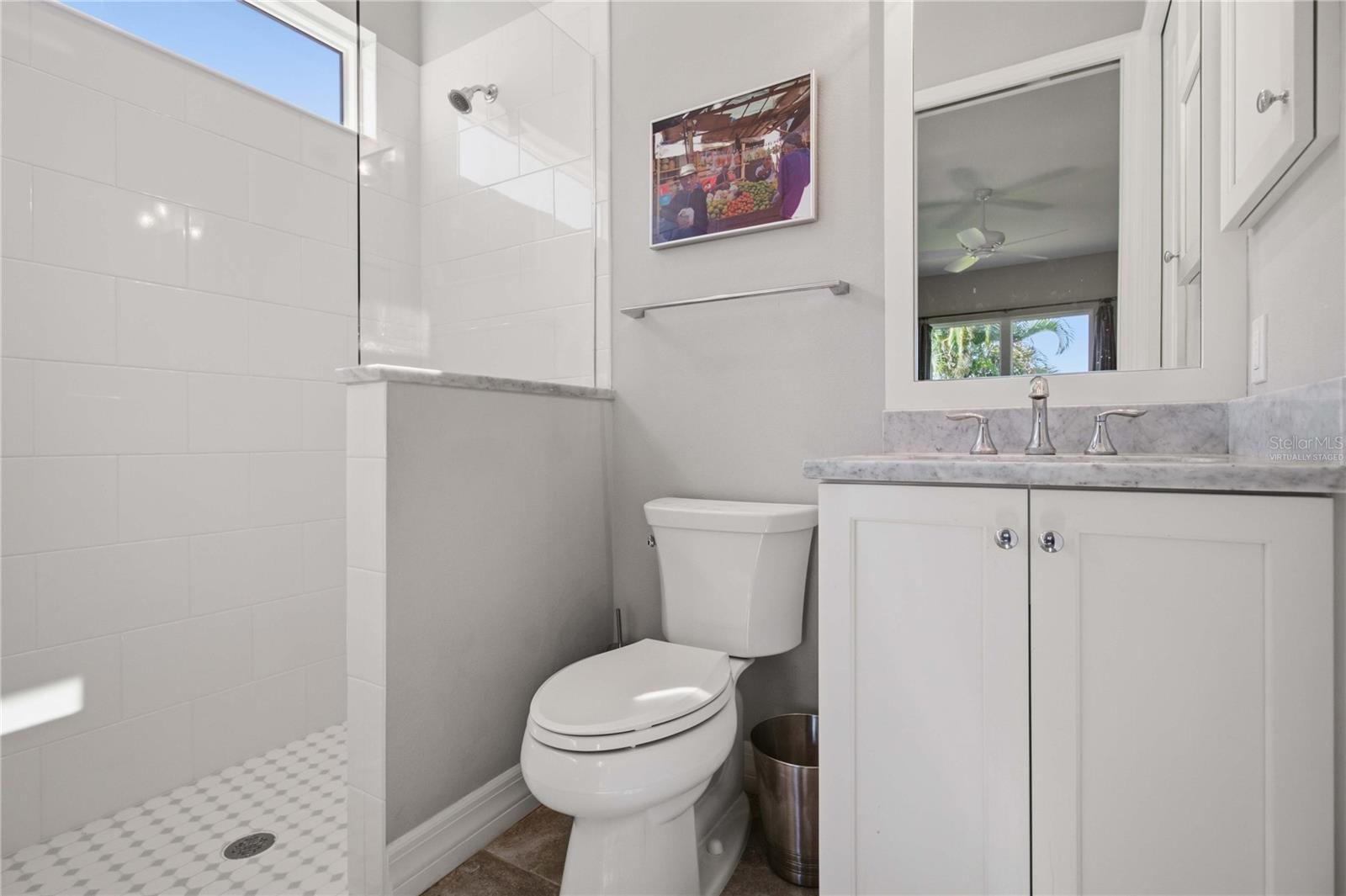5003 TOBERMORY WAY — photo 40
