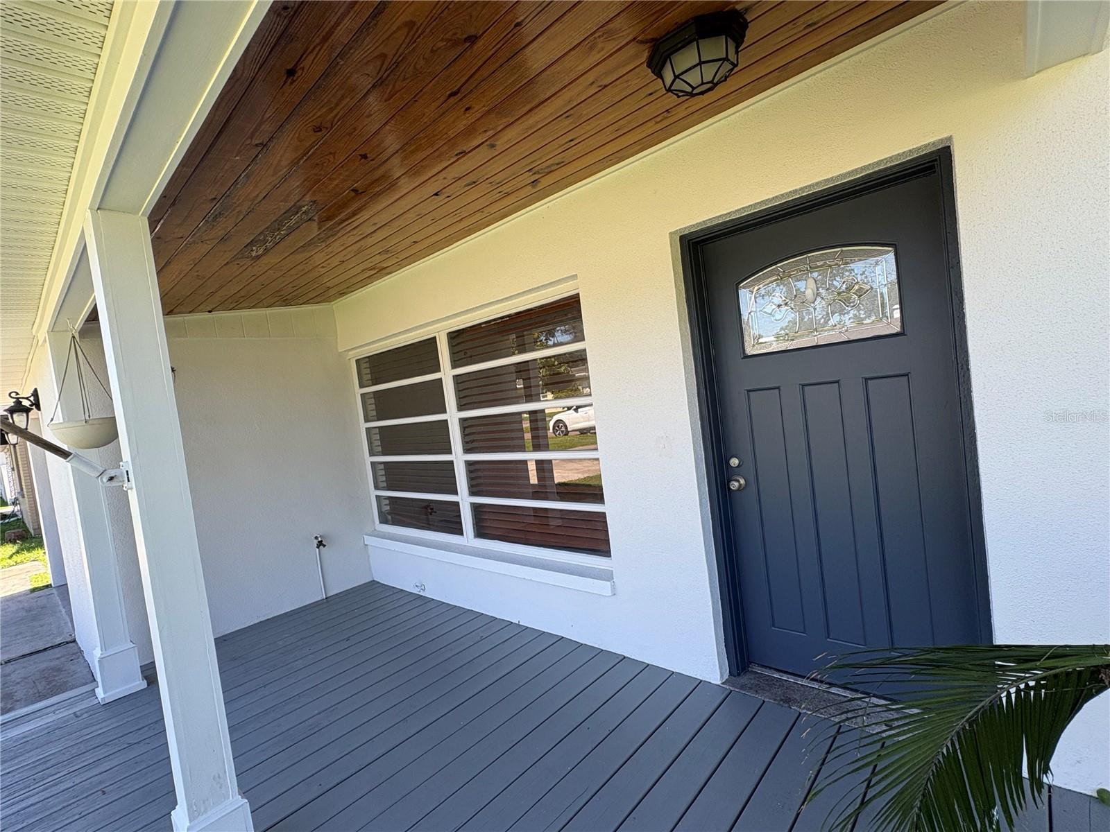 1518 W RIVER LN — photo 4