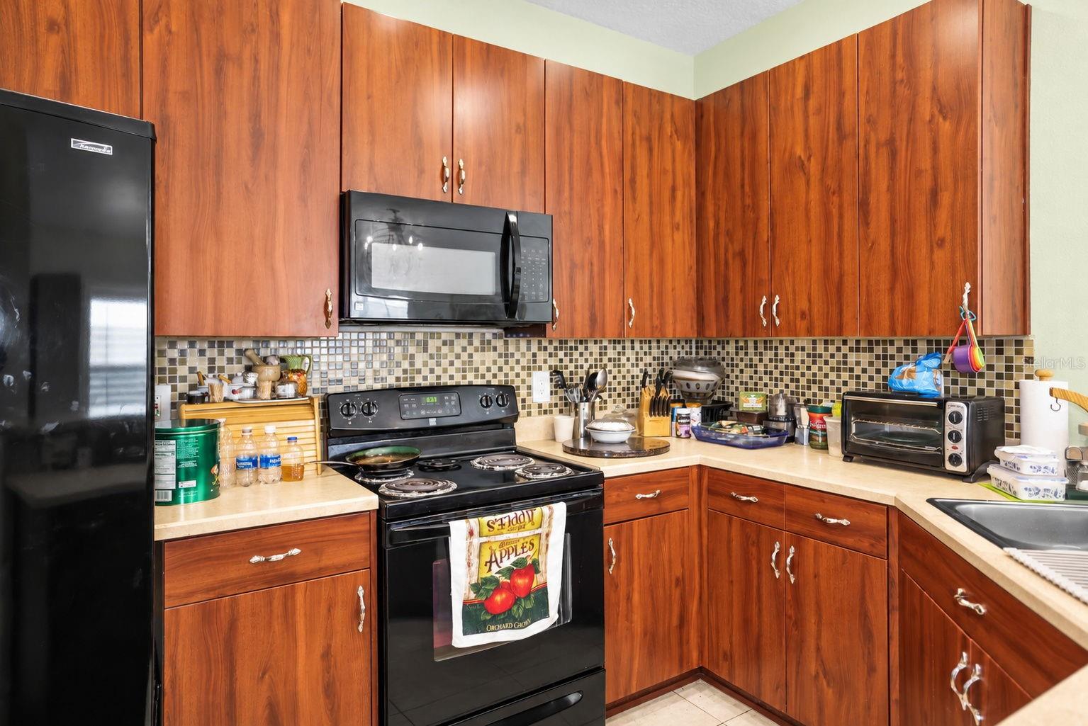 8524 CORINTHIAN WAY — photo 8