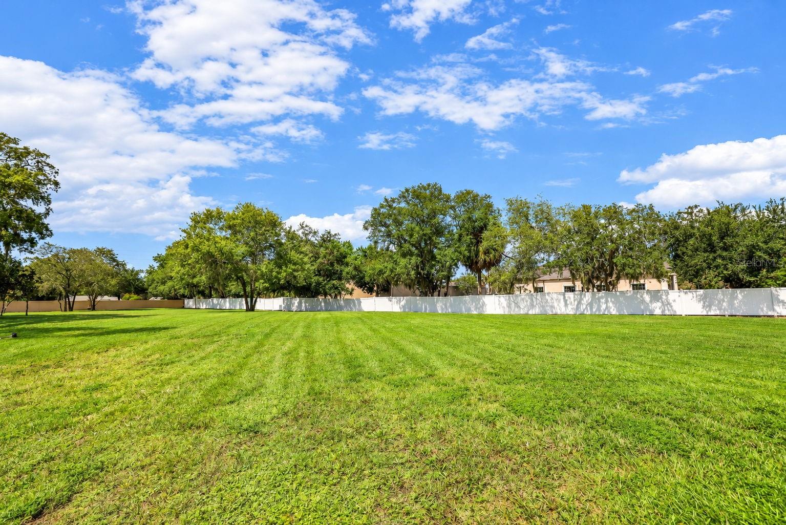 8524 CORINTHIAN WAY — photo 28