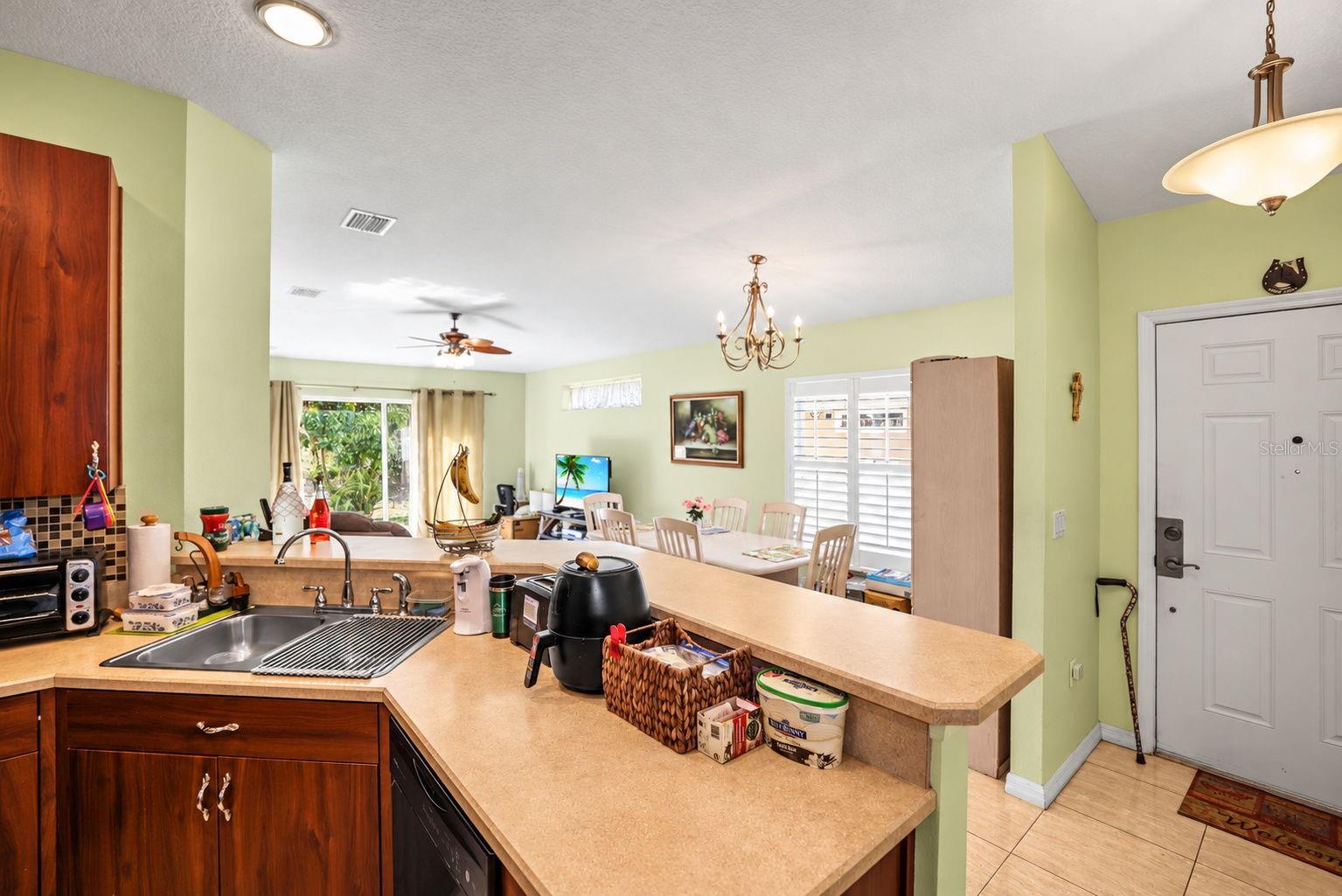 8524 CORINTHIAN WAY — photo 9