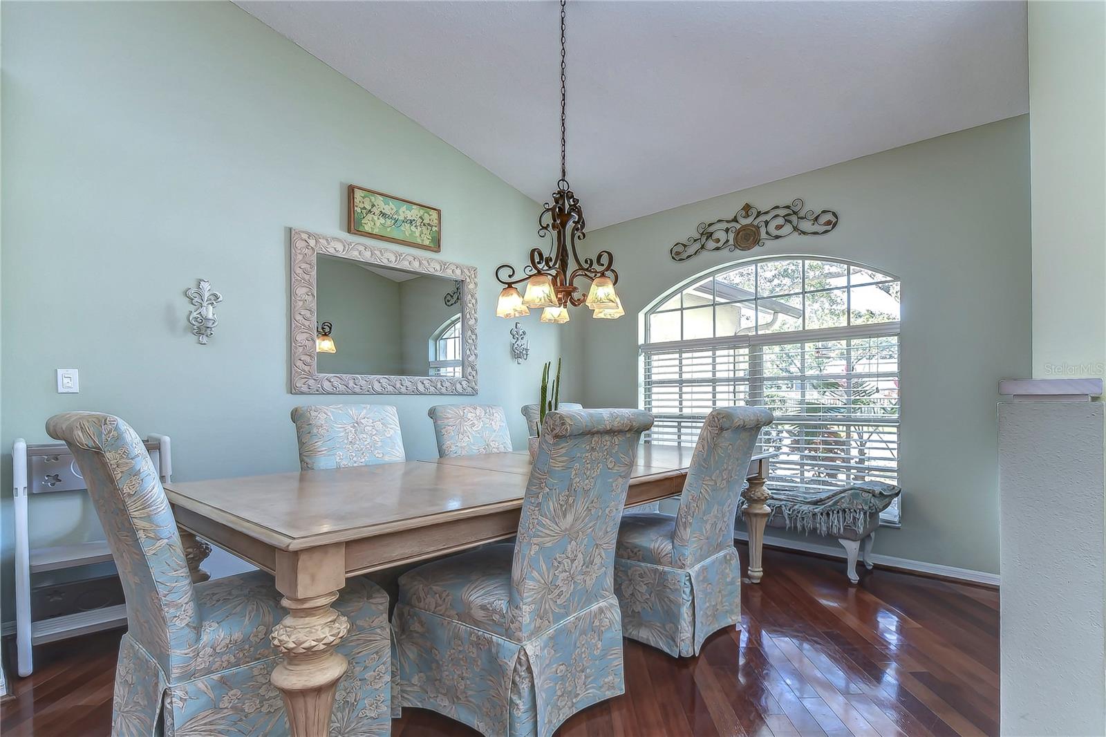 9502 SUNNYOAK DR — photo 2