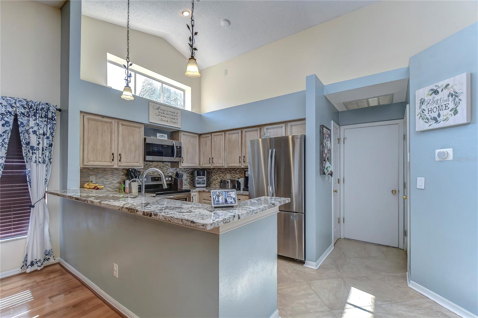 9502 SUNNYOAK DR — photo 9