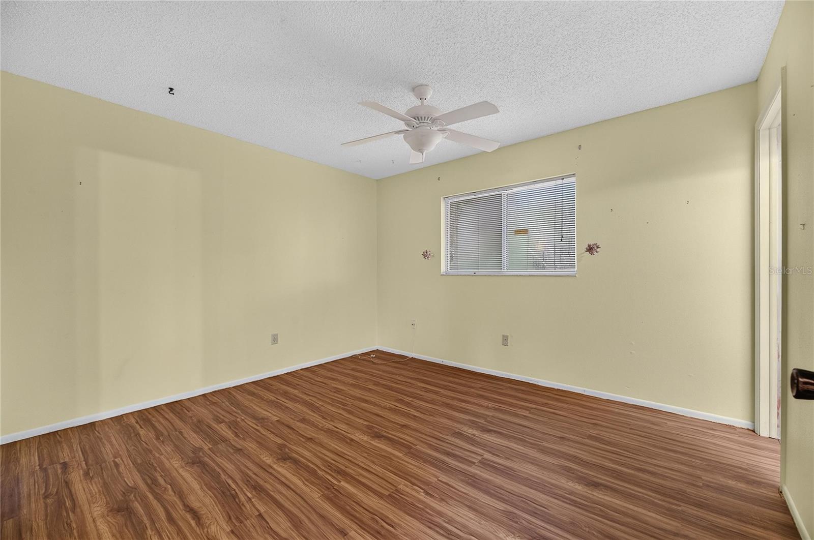 332 BRANDYWINE DR — photo 19