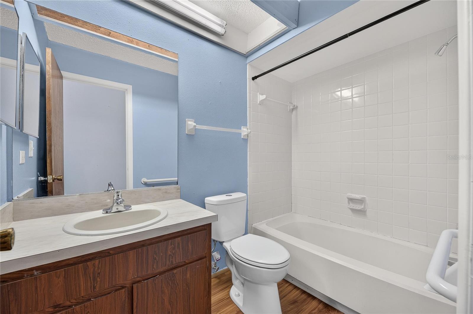 332 BRANDYWINE DR — photo 17