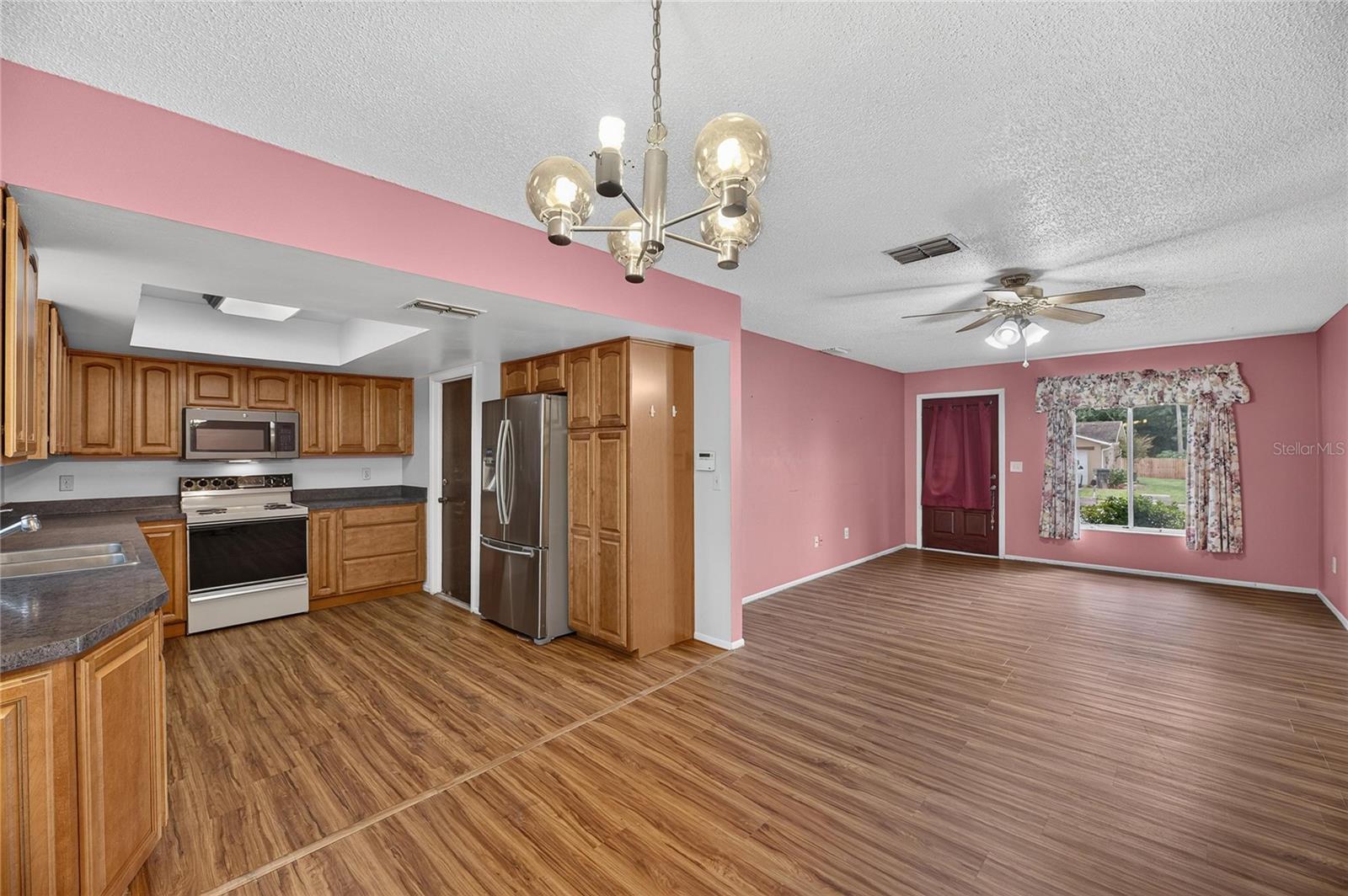 332 BRANDYWINE DR — photo 10