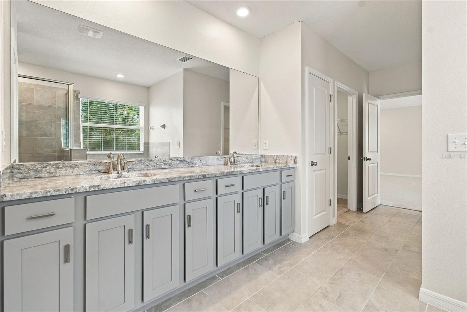 3221 LIVING CORAL DR — photo 24