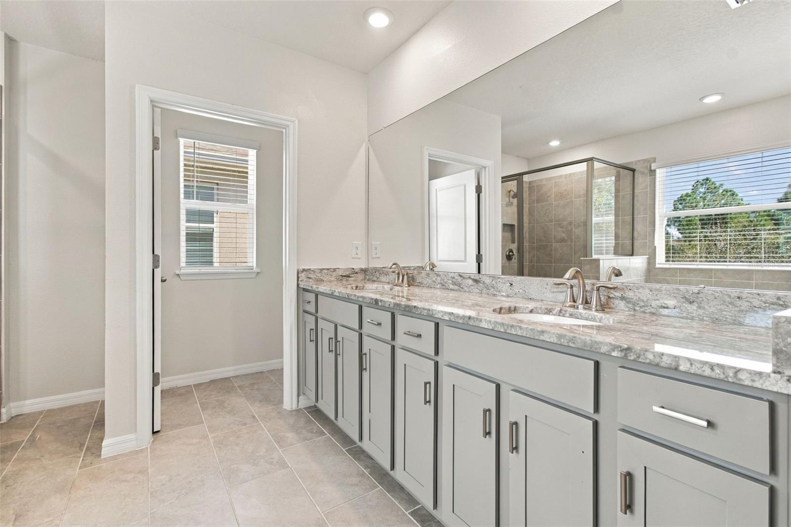 3221 LIVING CORAL DR — photo 22