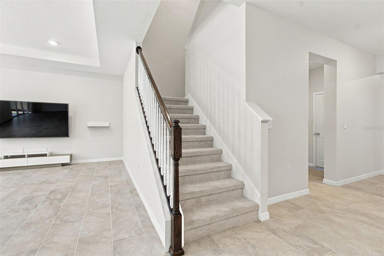 3221 LIVING CORAL DR — photo 32