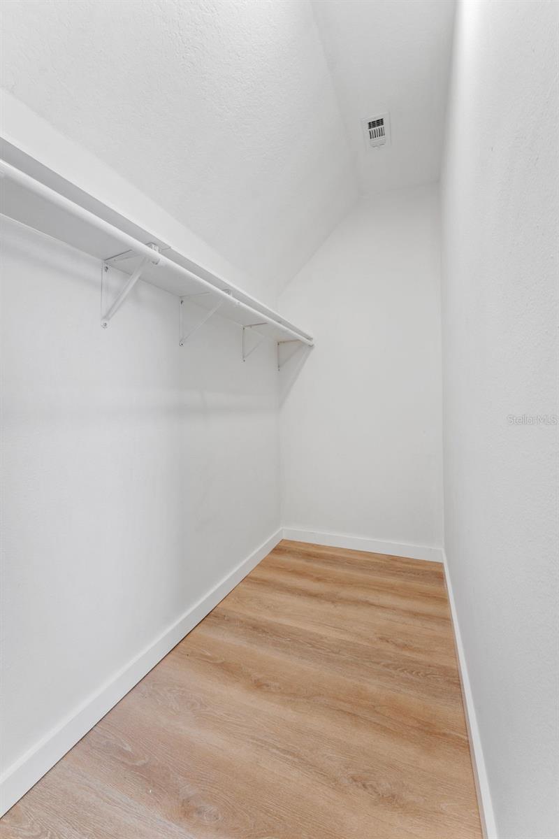 4363 TYLER CIR N — photo 30