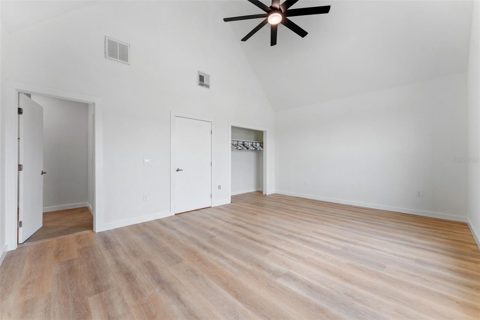 4363 TYLER CIR N — photo 21
