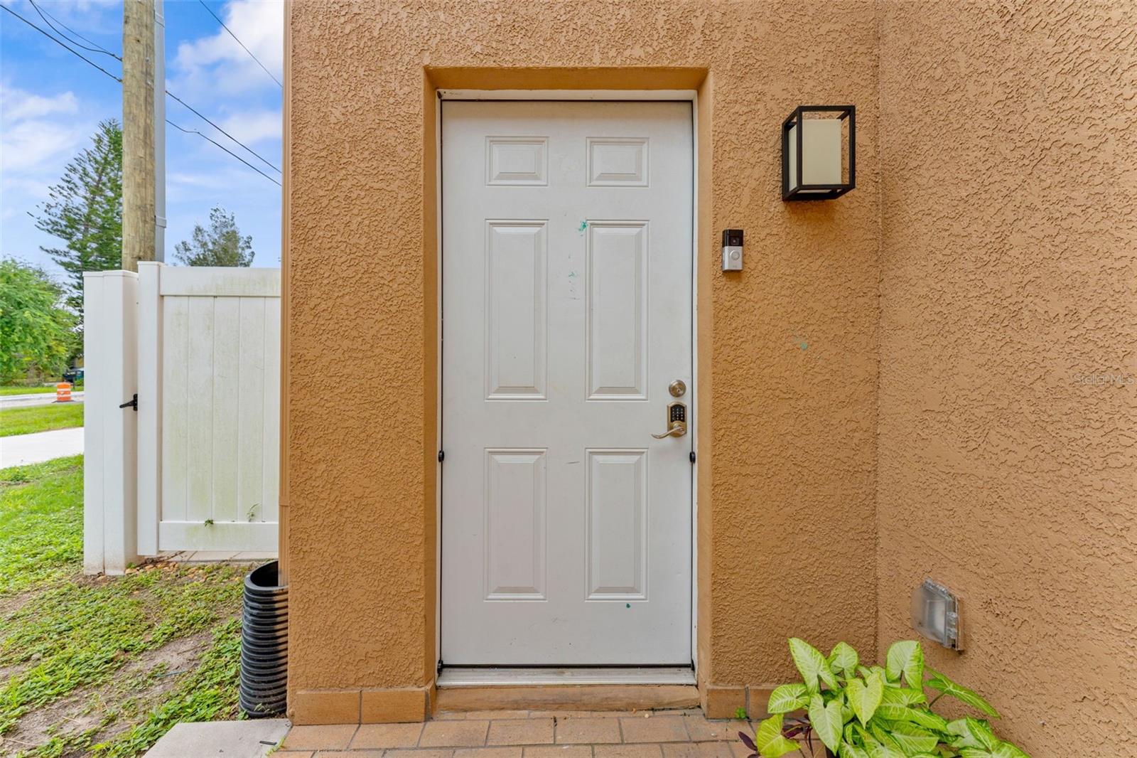 4363 TYLER CIR N — photo 6