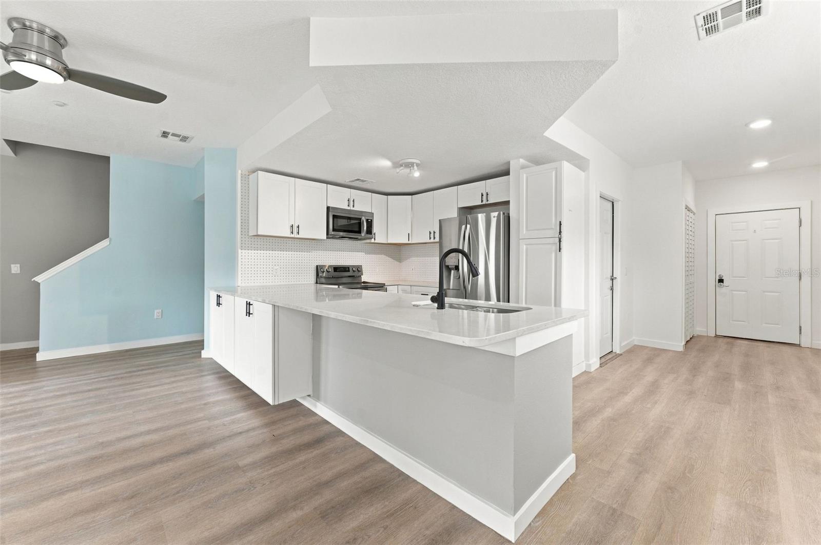 4363 TYLER CIR N — photo 12