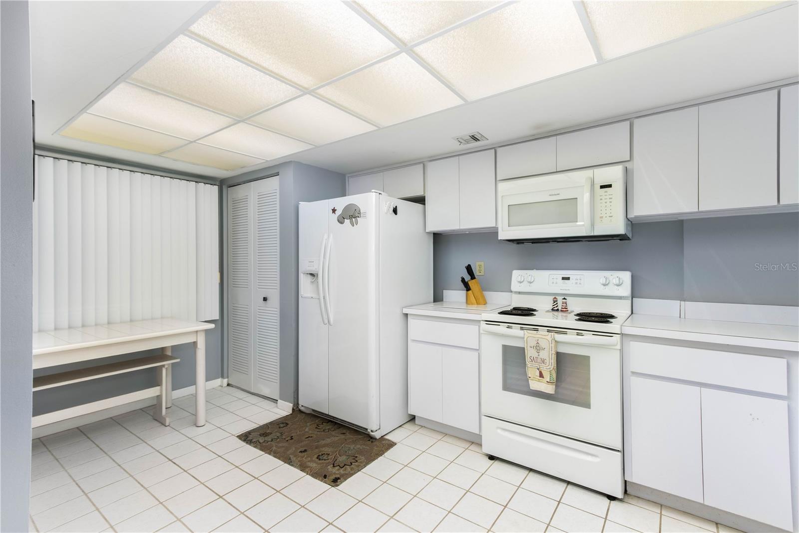 650 ISLAND WAY #602 — photo 12