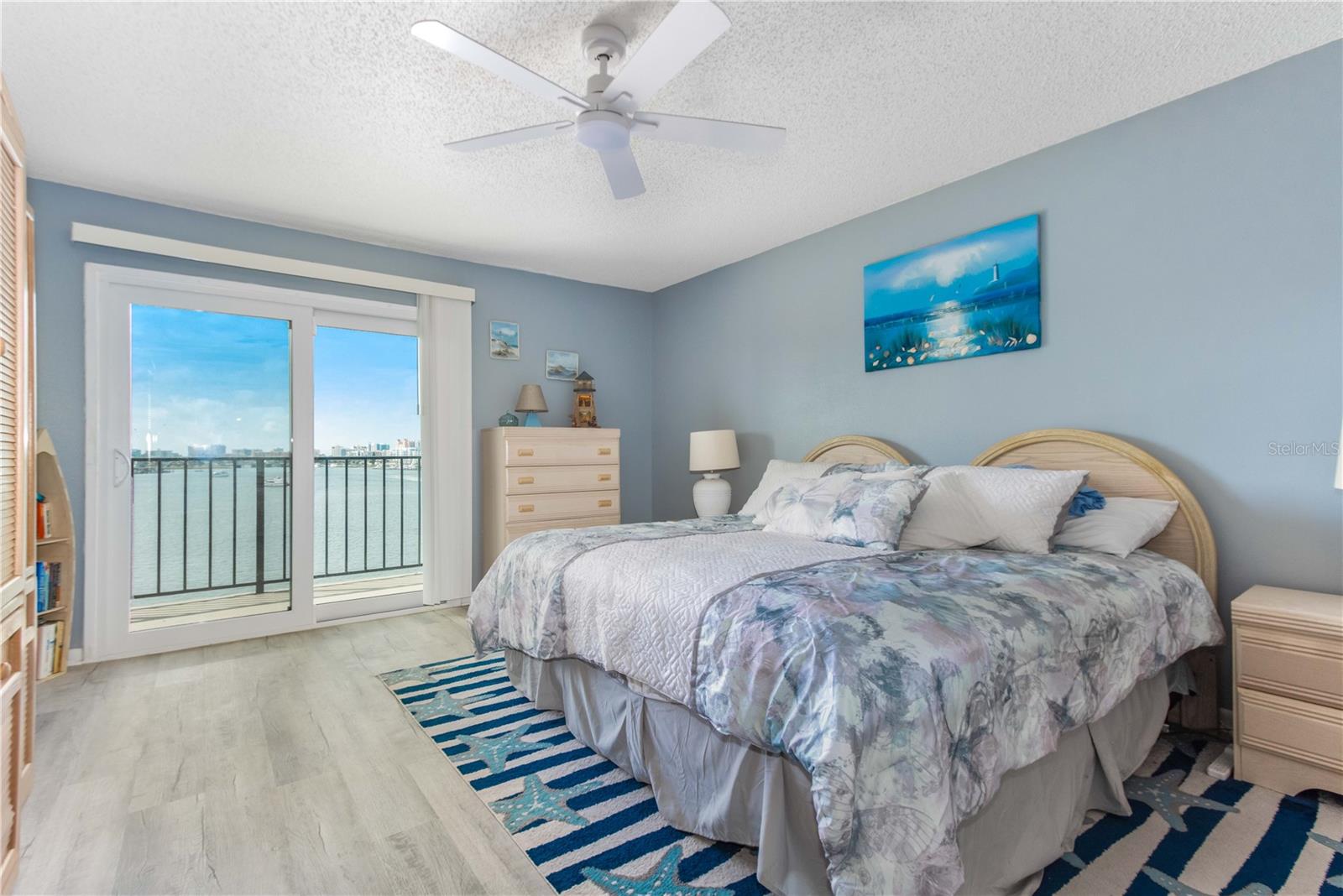 650 ISLAND WAY #602 — photo 15
