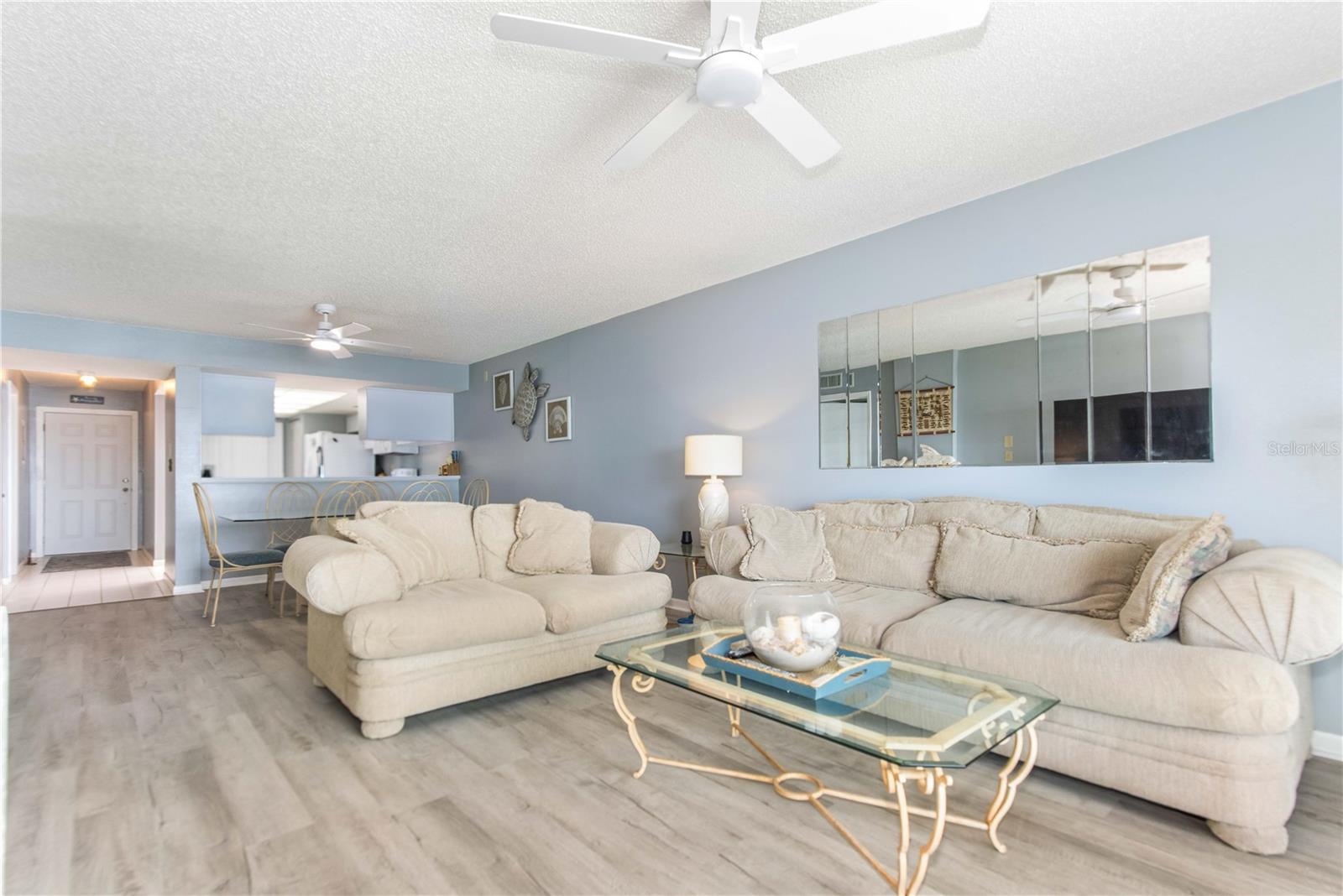 650 ISLAND WAY #602 — photo 8
