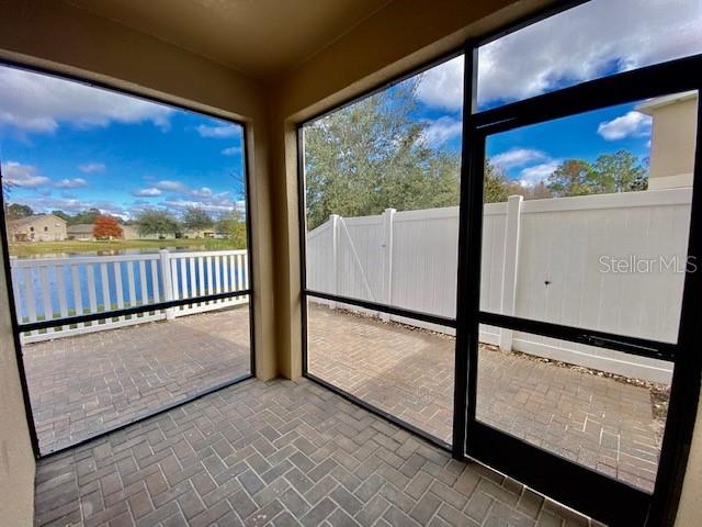 12032 GREENGATE DR — photo 10