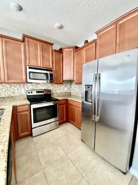 12032 GREENGATE DR — photo 38