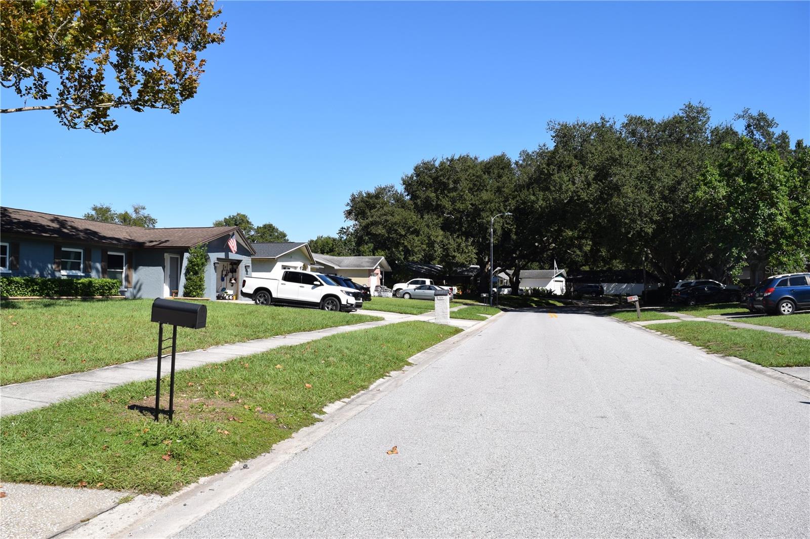 1610 AMBERLEA DR N — photo 3
